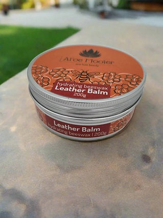 Al'oe Mooier Leather Balm
